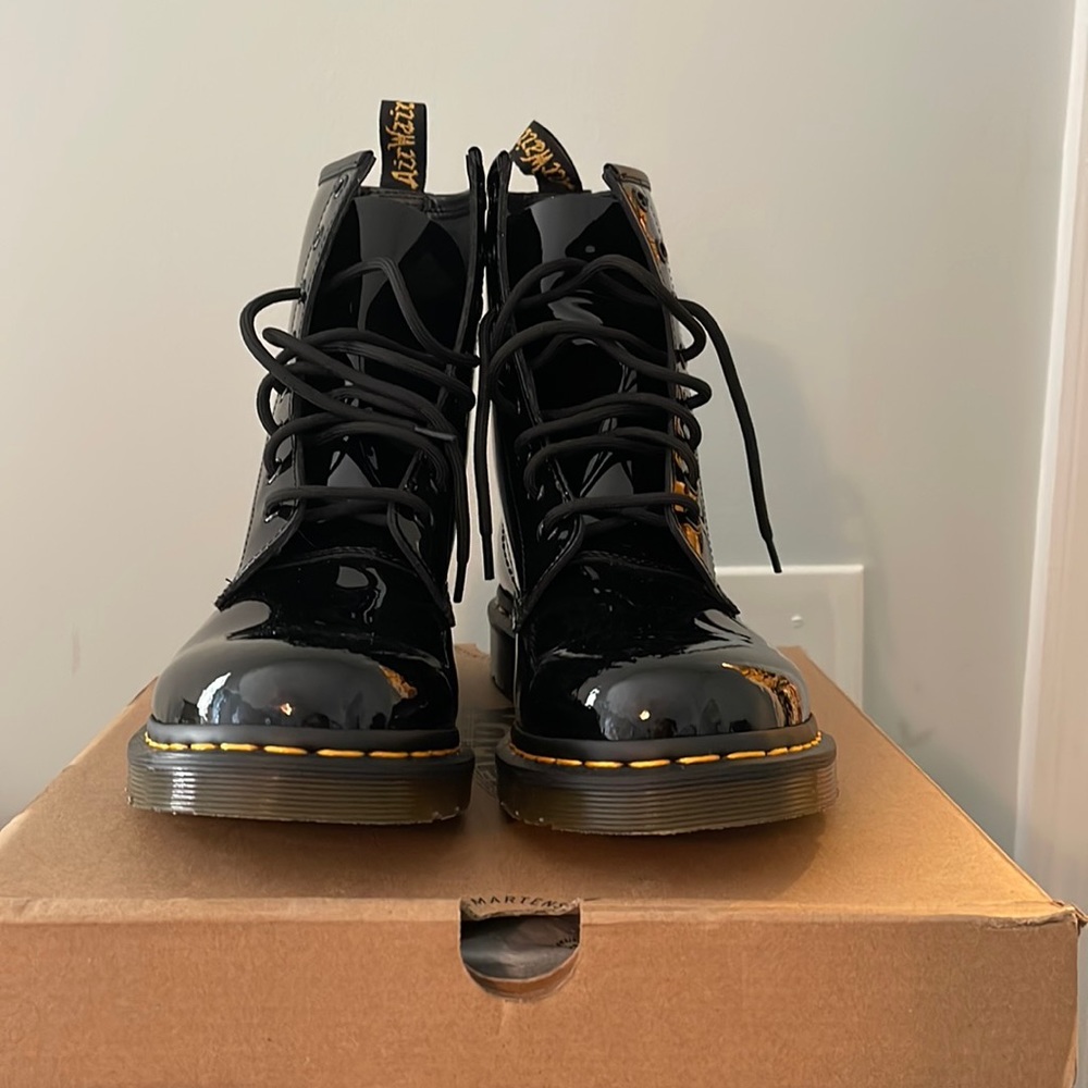 Dr Martens Patent Lamper